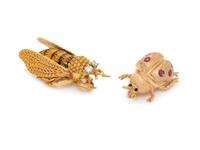 COLLECTION OF YELLOW GOLD INSECT BROOCHES