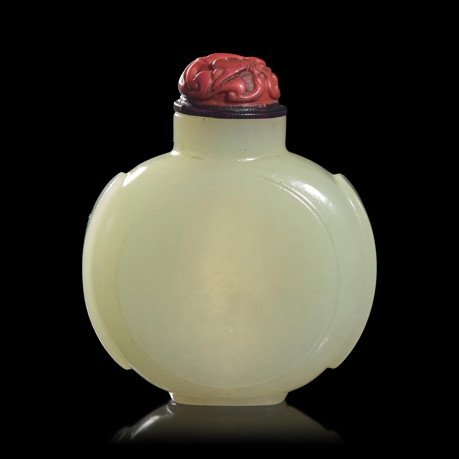 A Chinese White Jade Snuff Bottle, Qianlong Mark