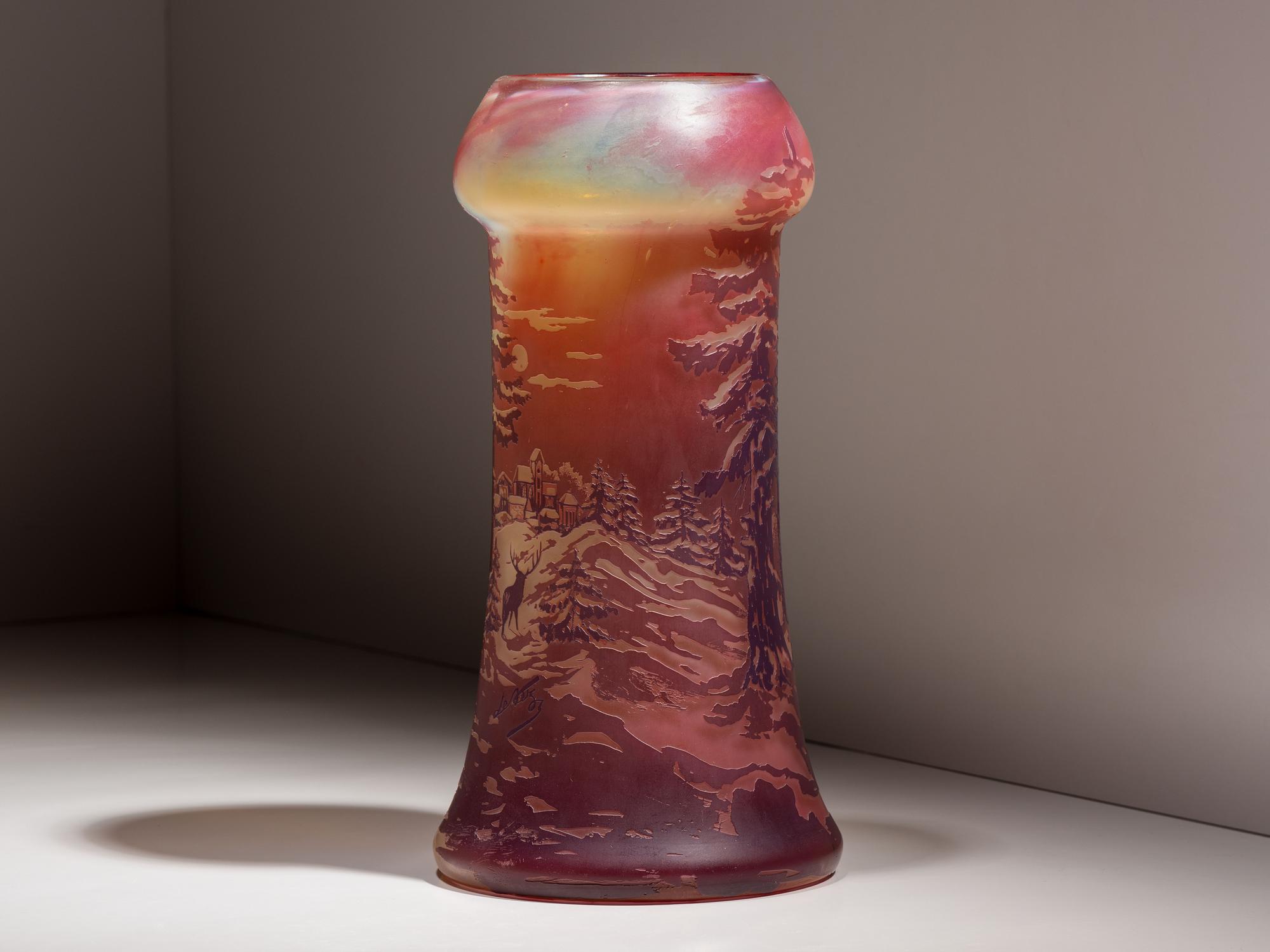 Scenic Vase