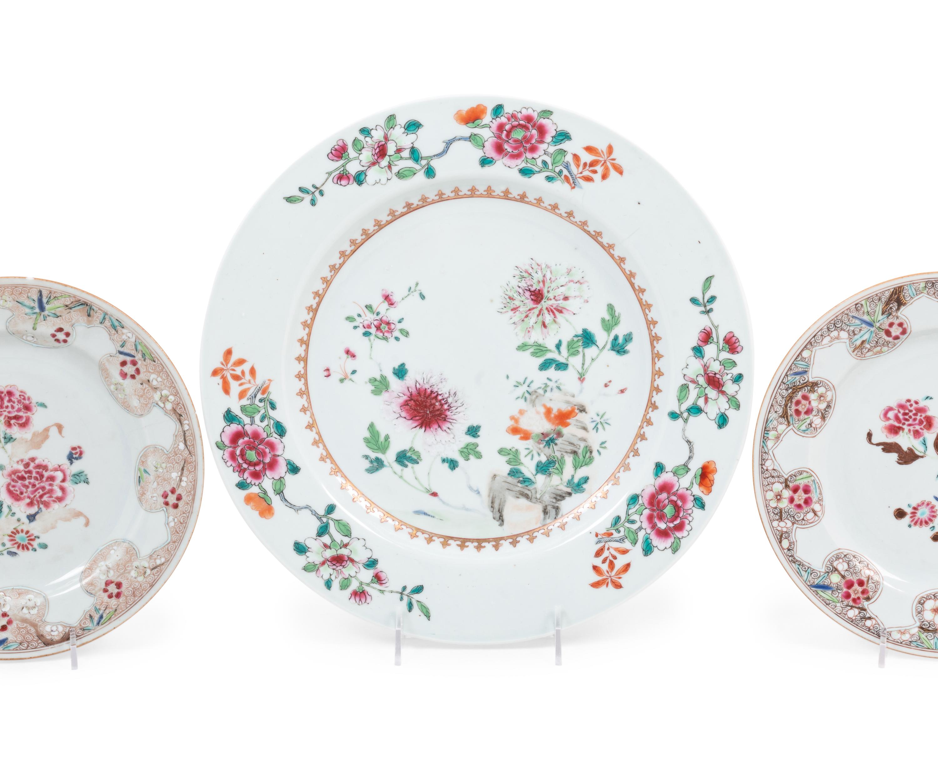 Five Export Famille Rose Porcelain 'Floral' Plates