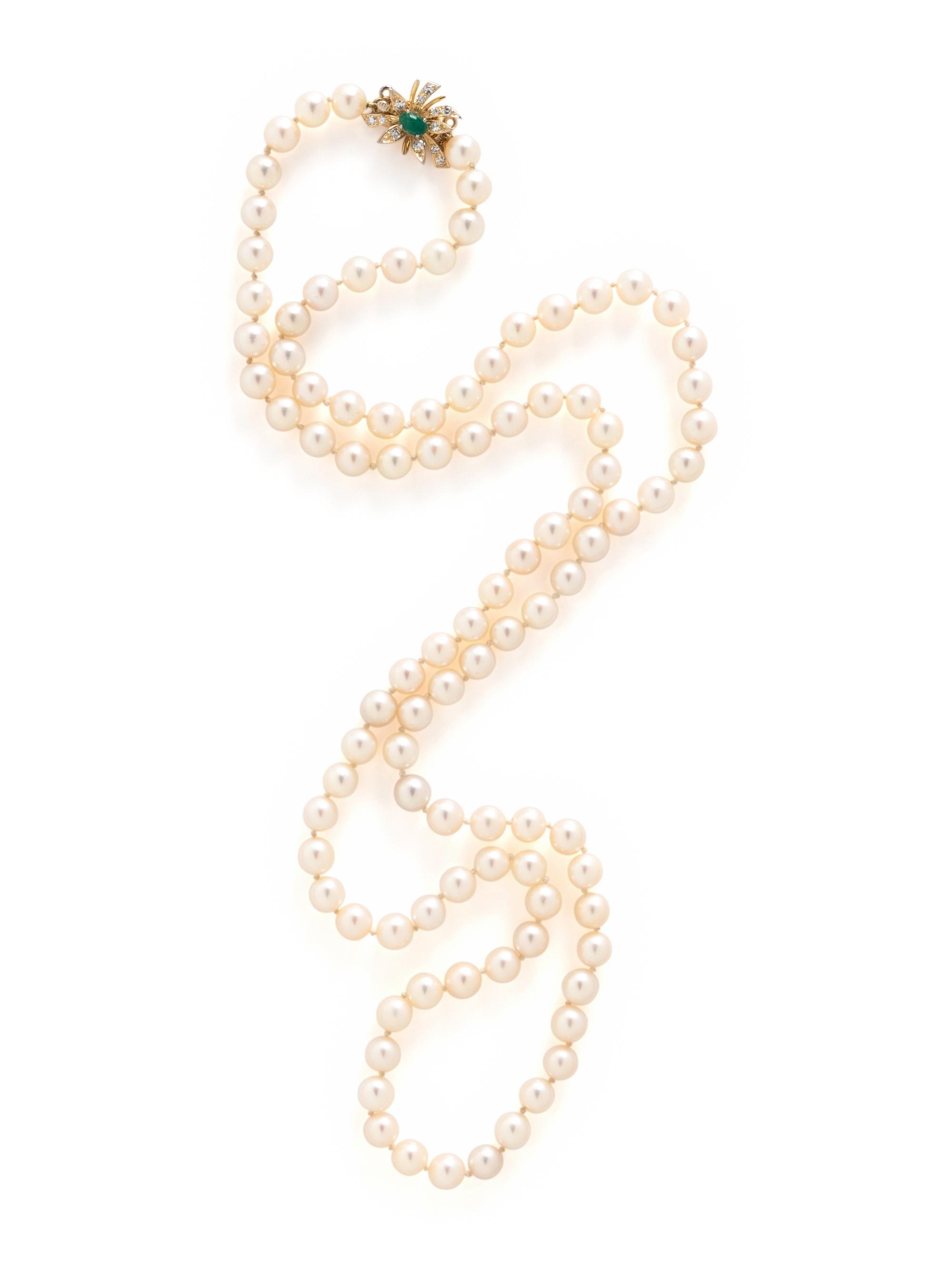 CULTURED PEARL NECKLACE