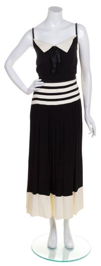 A Chloe Black and White Skirt Ensemble,