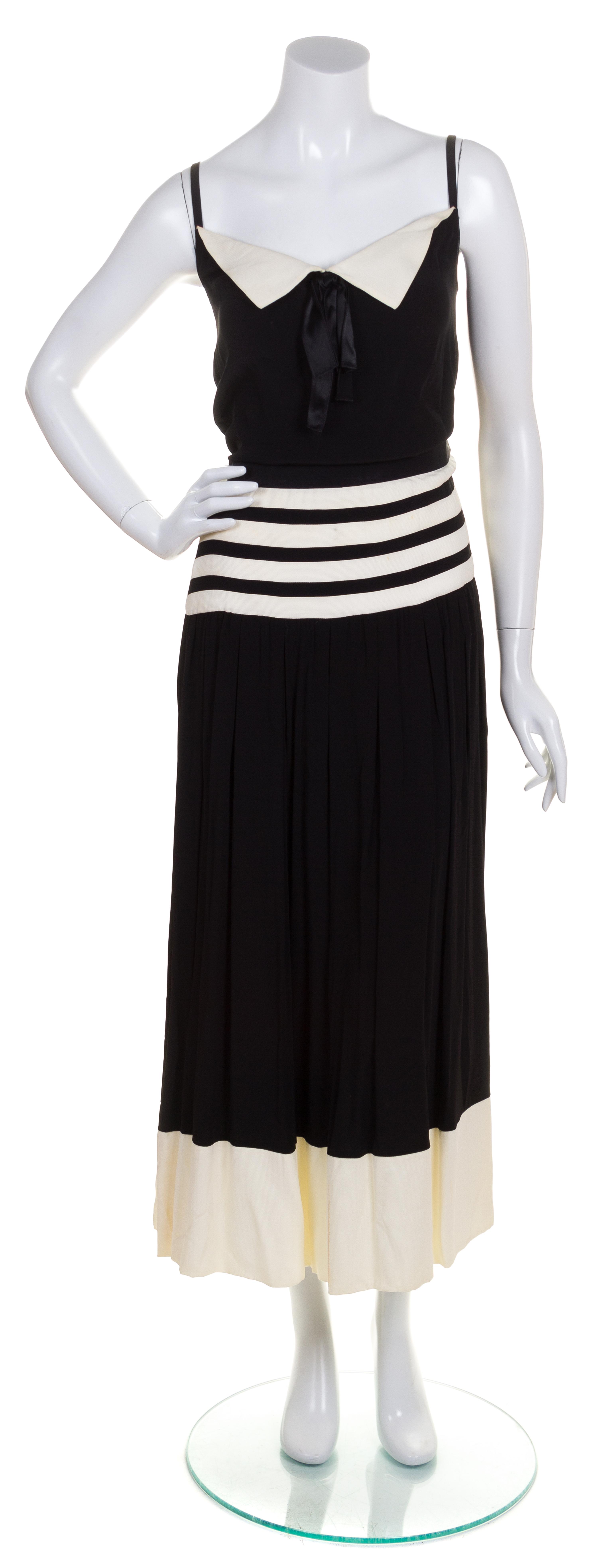 A Chloe Black and White Skirt Ensemble,