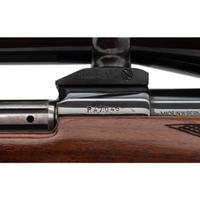 ** Weatherby Mark V Deluxe with Weatherby Scope