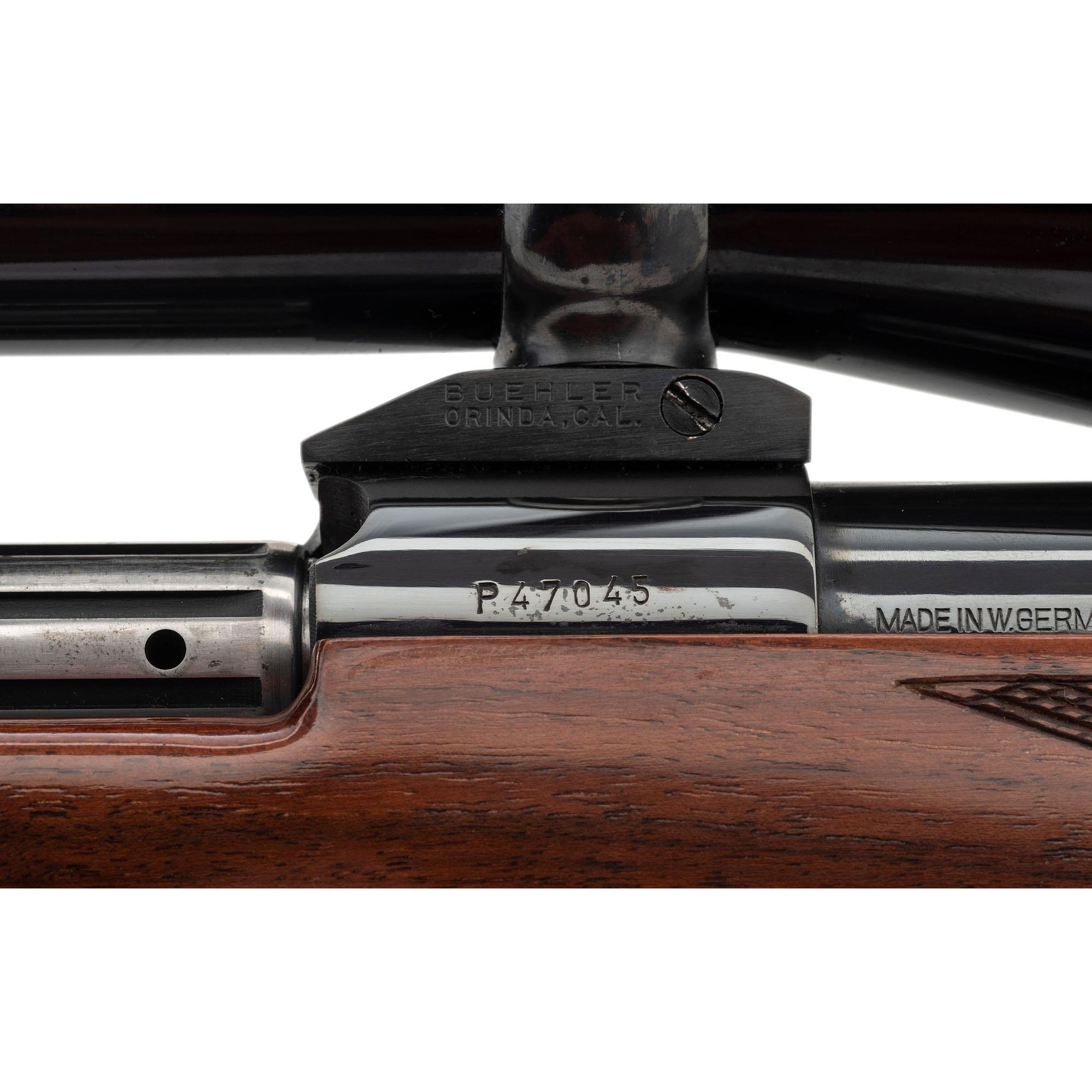 ** Weatherby Mark V Deluxe with Weatherby Scope