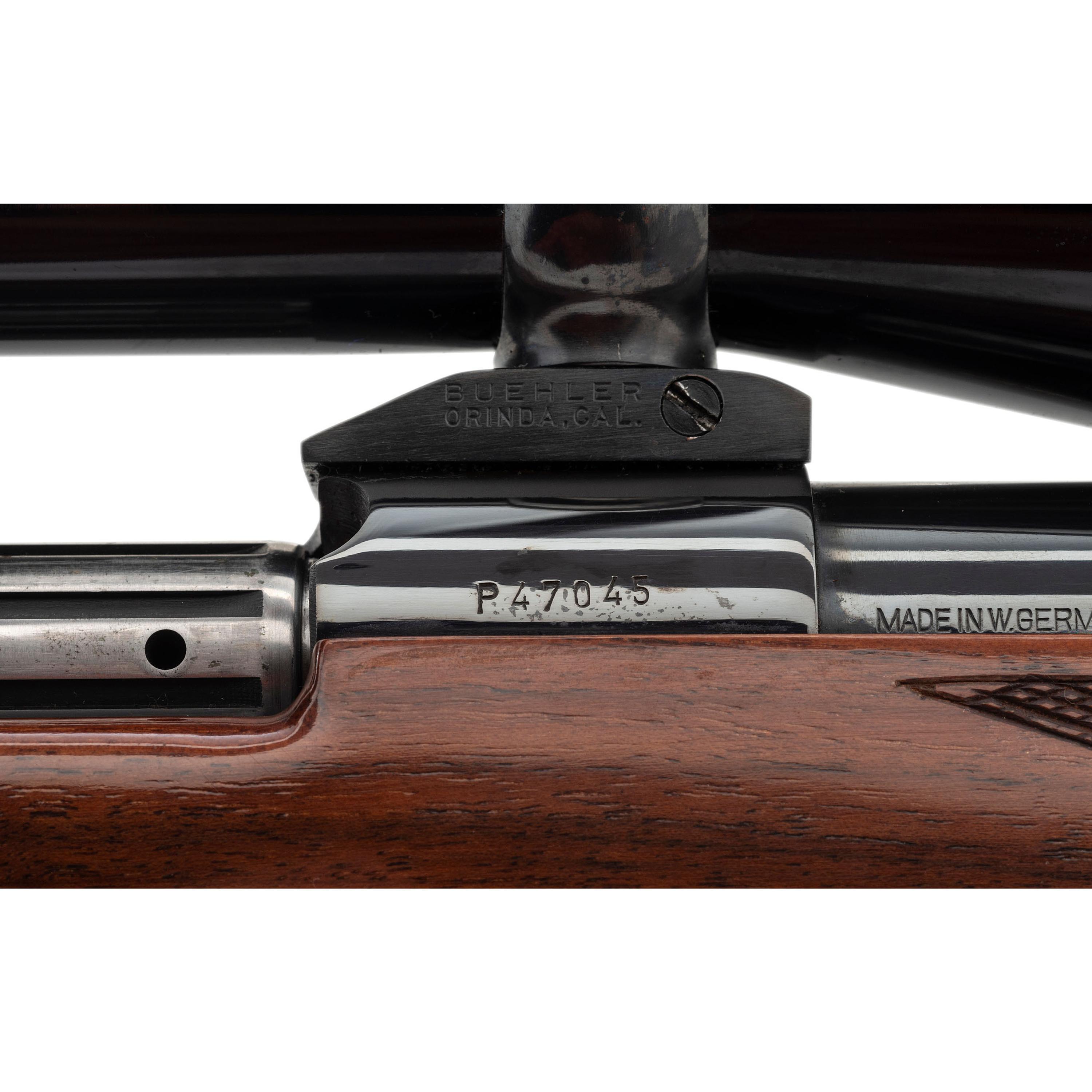 ** Weatherby Mark V Deluxe with Weatherby Scope