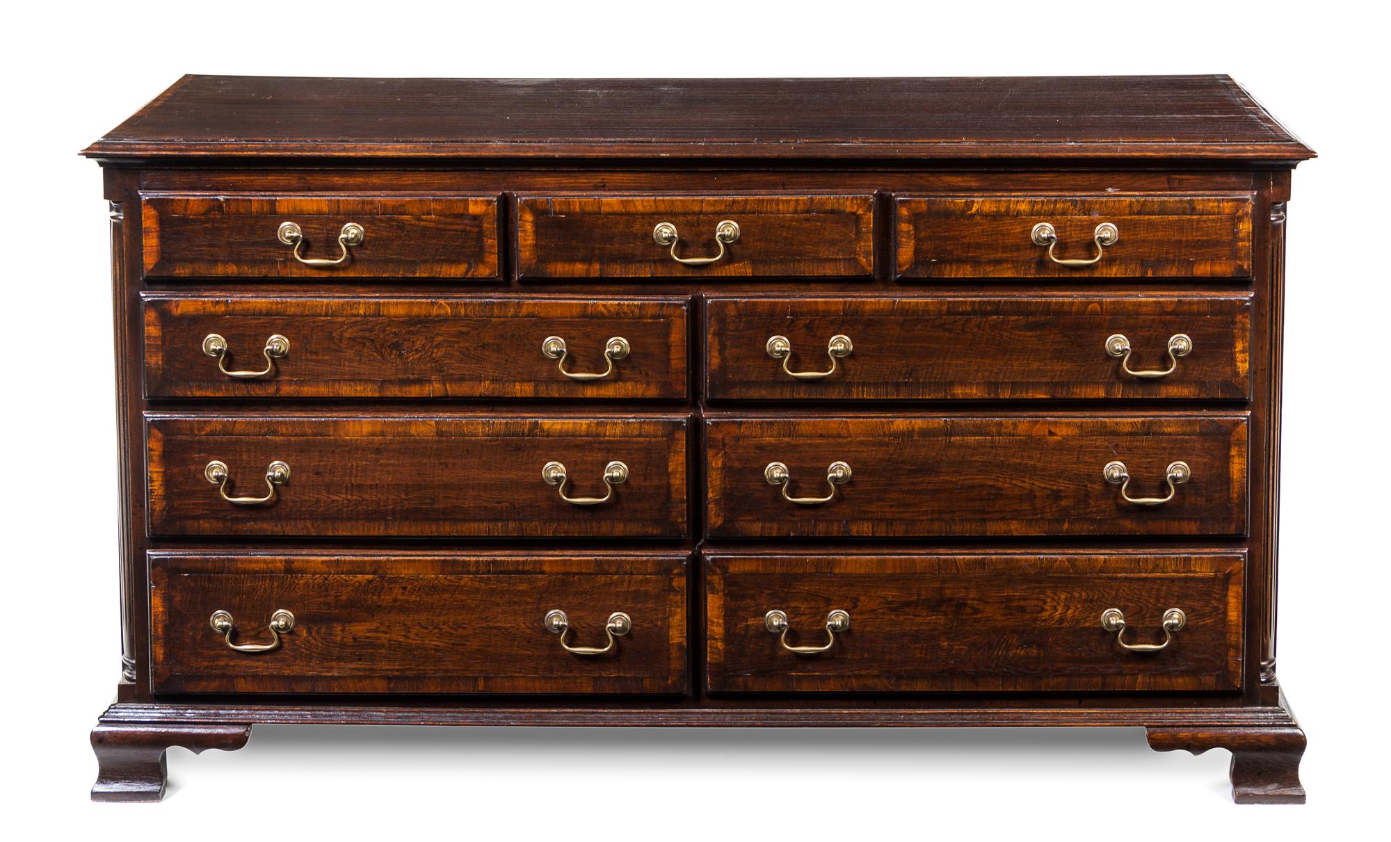 A George III Style Oak Chest of Drawers Height 33 x width 60 x depth 20 inches. — 20TH CENTURY