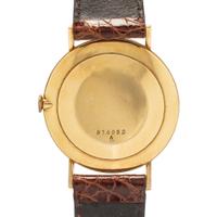 JAEGER-LECOULTRE, 18K YELLOW GOLD WATCH WITH JLC BUCKLE