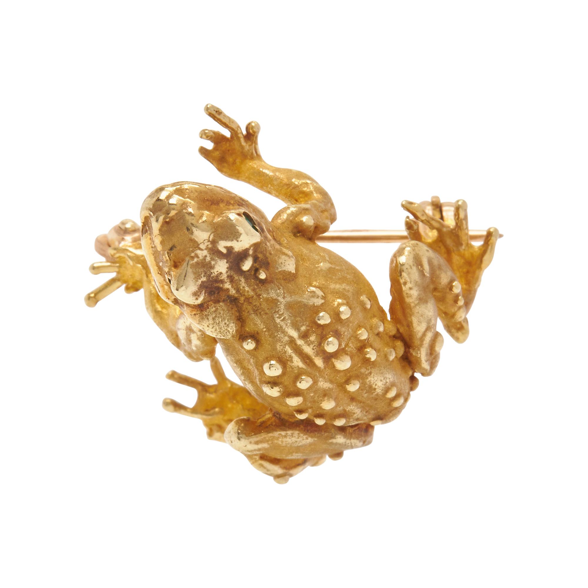 PAIR OF YELLOW GOLD FROG PINS