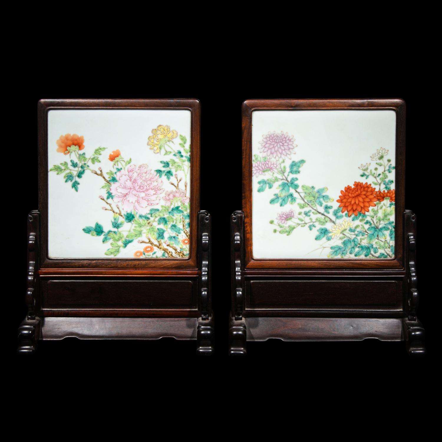 A Pair of Chinese Famille Rose Porcelain Plaque Inset Hardwood Table Screens, 20th Century 近代 硬木嵌粉彩瓷板花卉紋硯屏一對