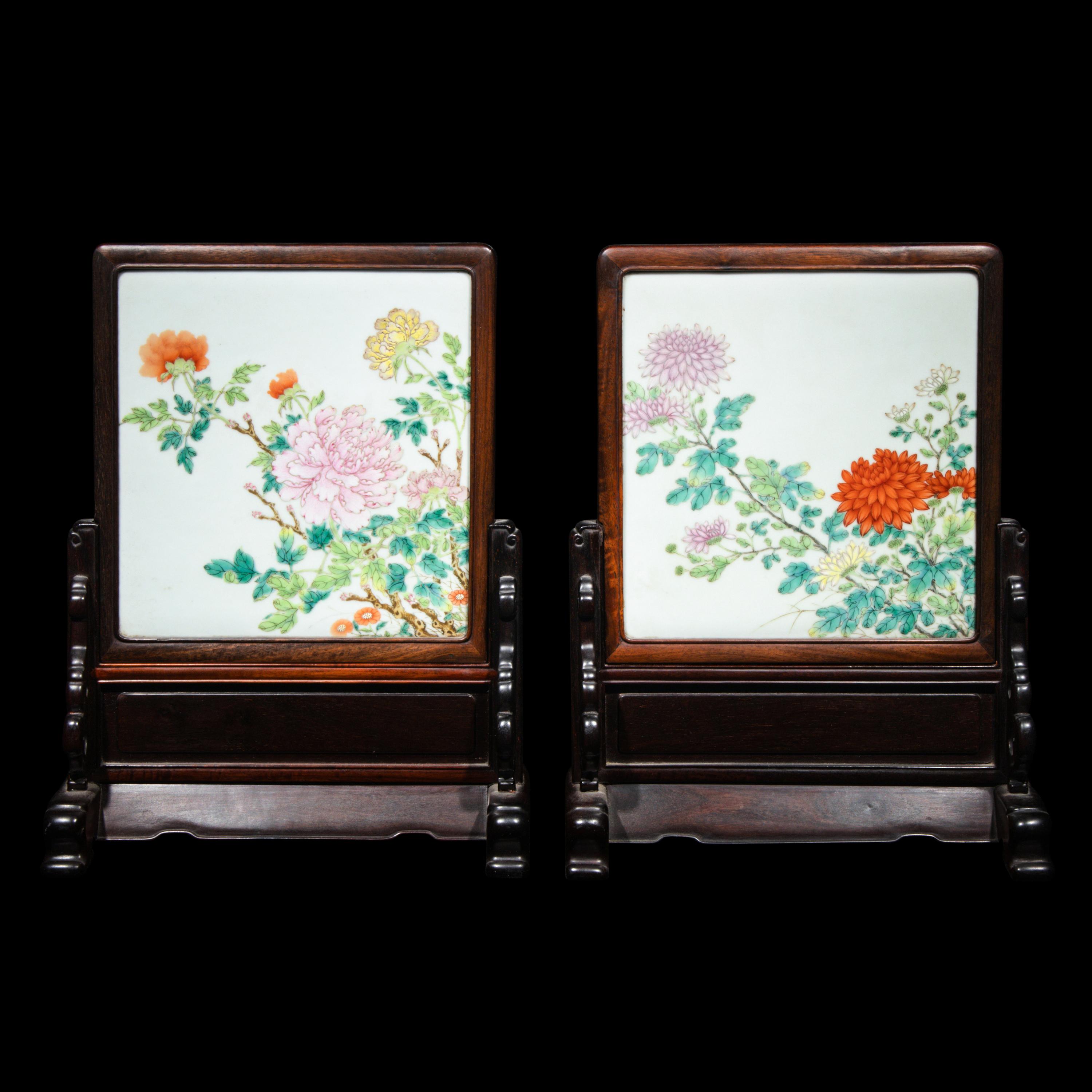 A Pair of Chinese Famille Rose Porcelain Plaque Inset Hardwood Table Screens, 20th Century 近代 硬木嵌粉彩瓷板花卉紋硯屏一對