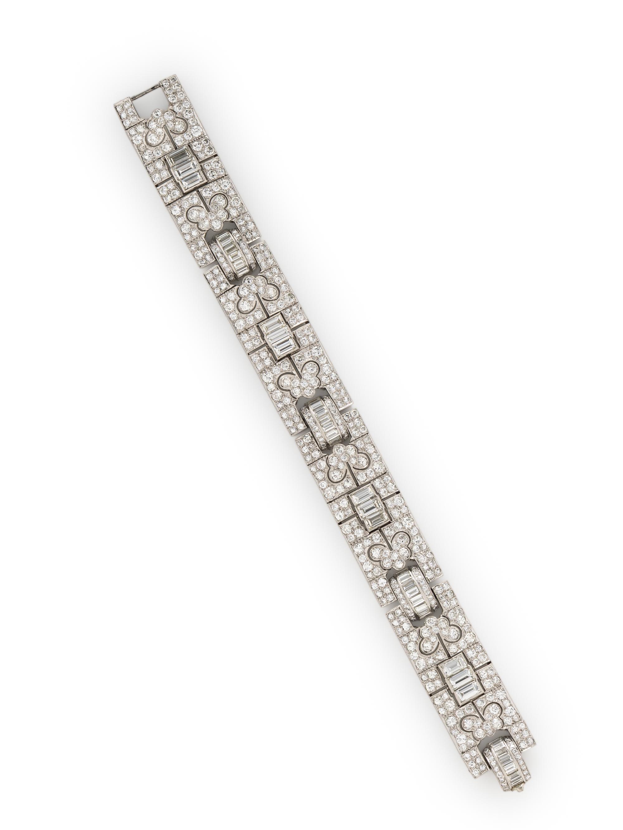 ART DECO, PLATINUM AND DIAMOND BRACELET
