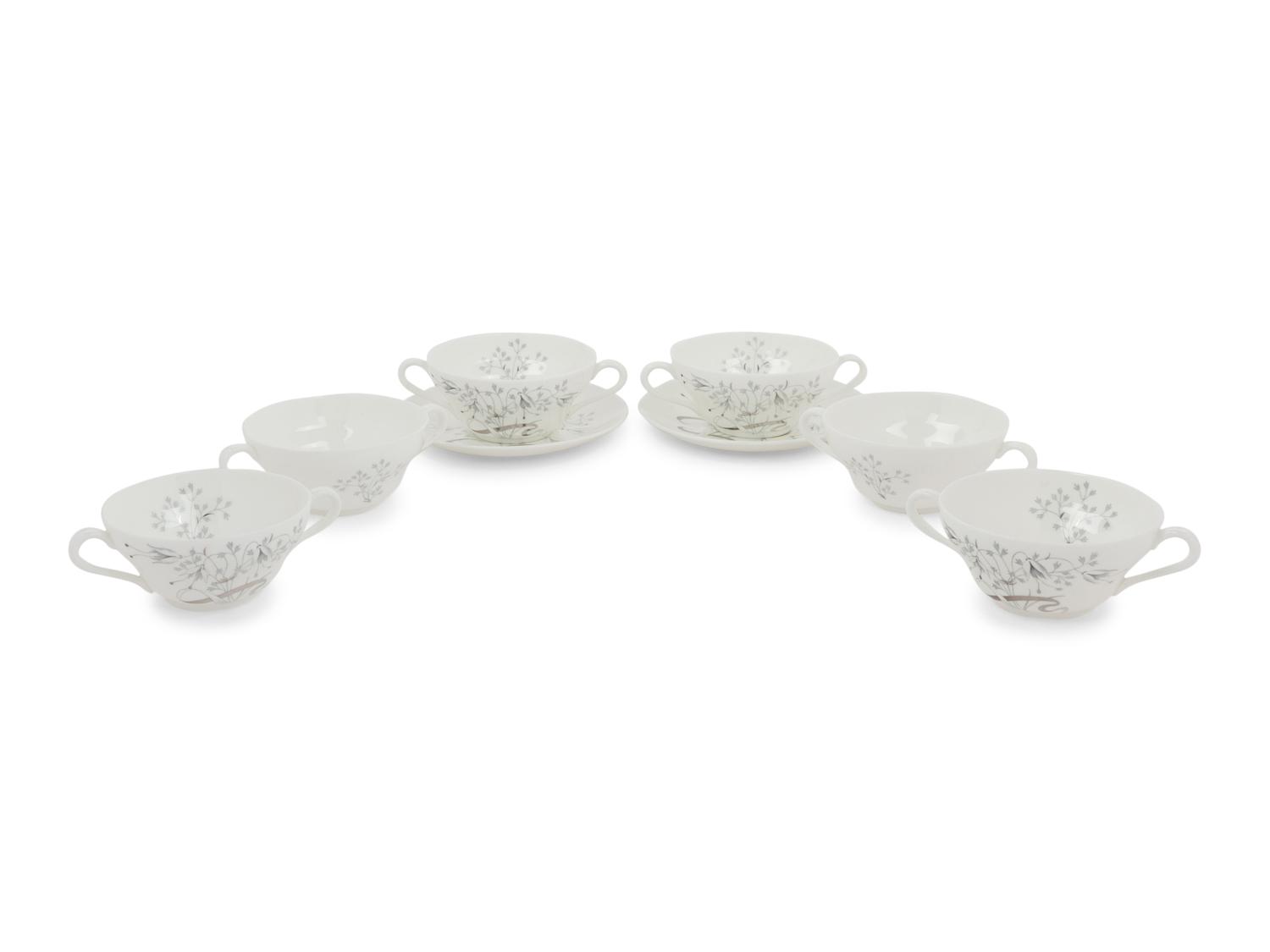 A Wedgwood Porcelain Dinner Service