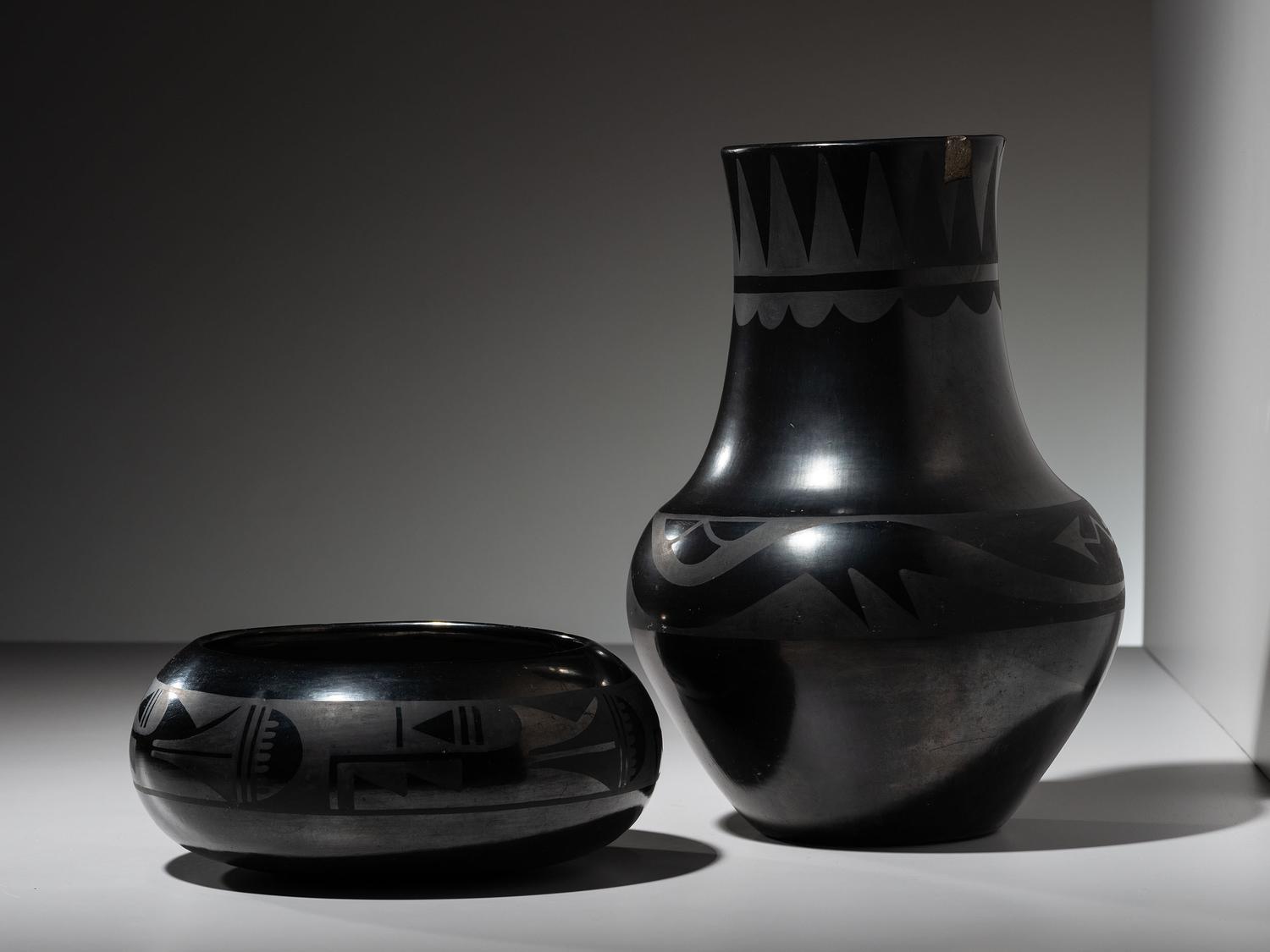 Blackware Pottery 1925-1943