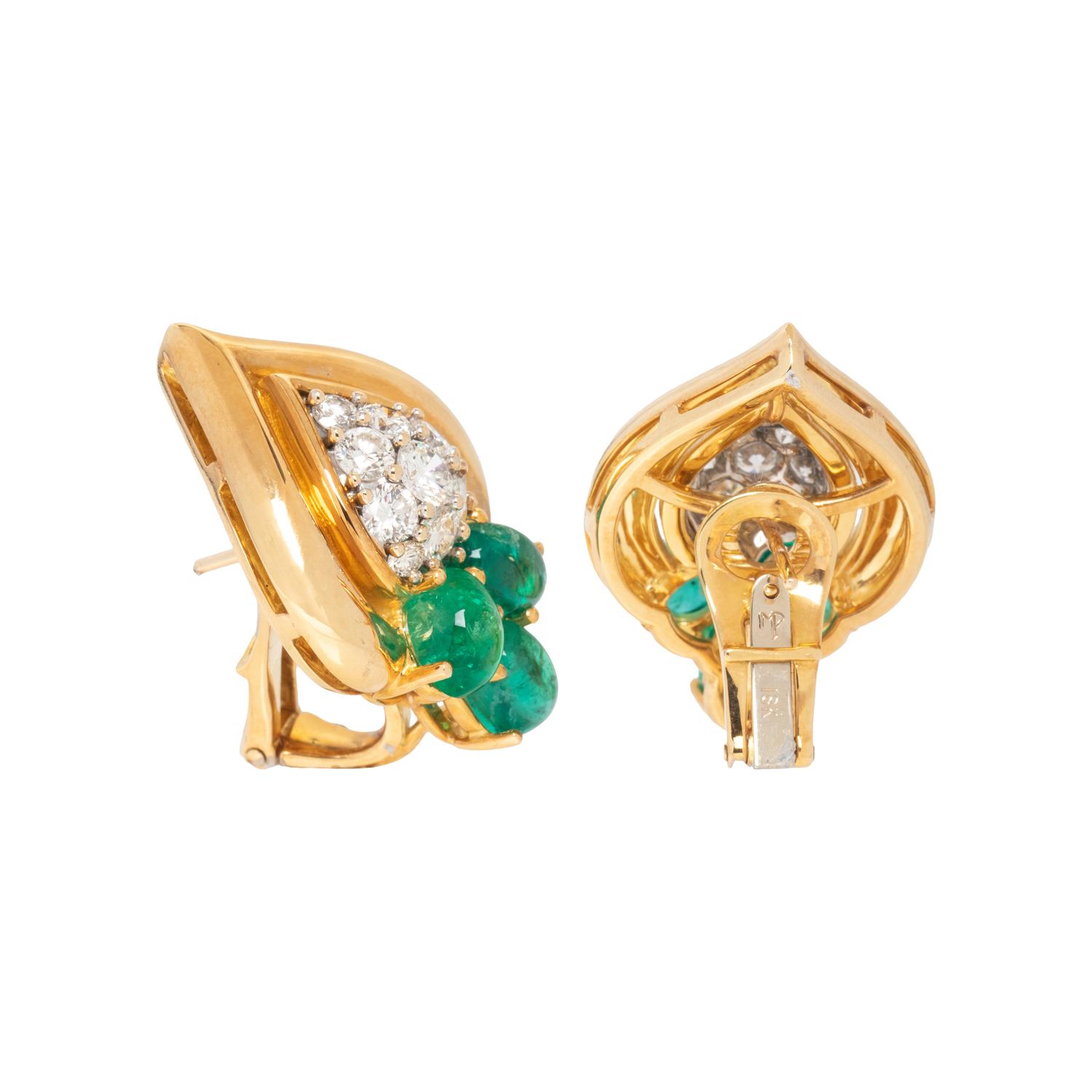 EMERALD, DIAMOND, AND YELLOW GOLD EARRINGS