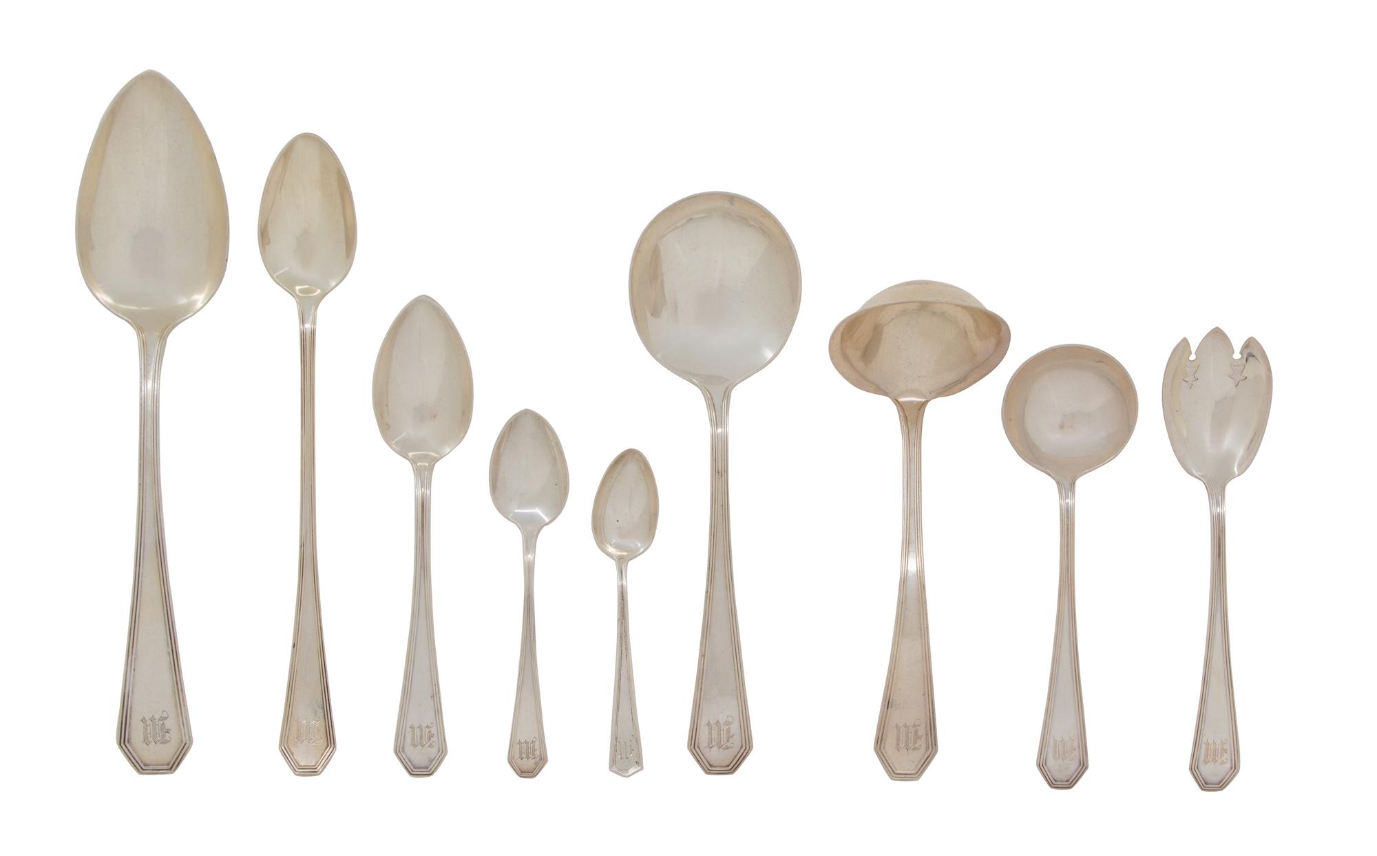 An American Silver Flatware Service, Samuel Hubbard Kirby & Sons, Inc., New Haven, CT, comprising: 12 dinner knives 12 luncheon knives