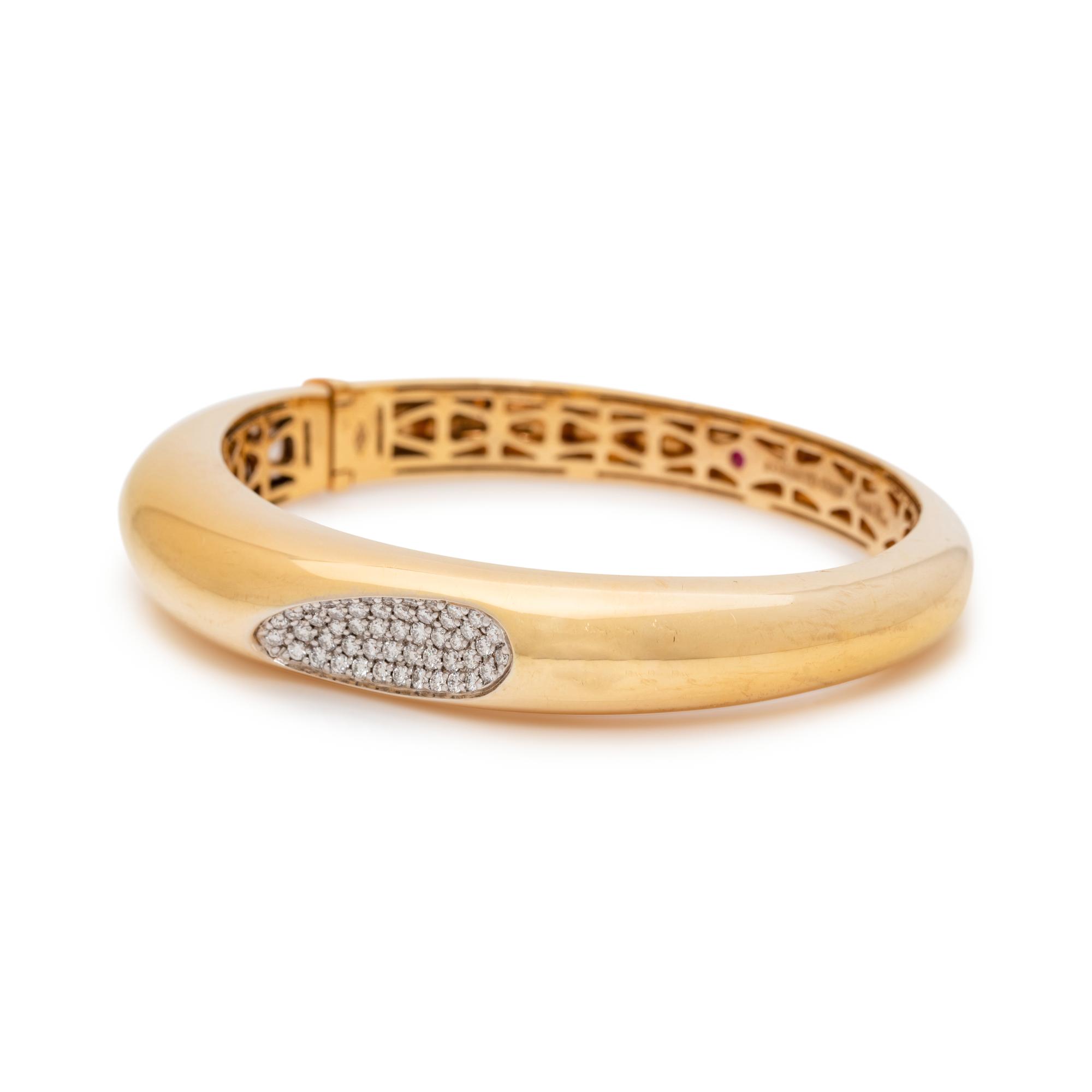 ROBERTO COIN, YELLOW GOLD AND DIAMOND 'CAPRI PLUS' BANGLE BRACELET