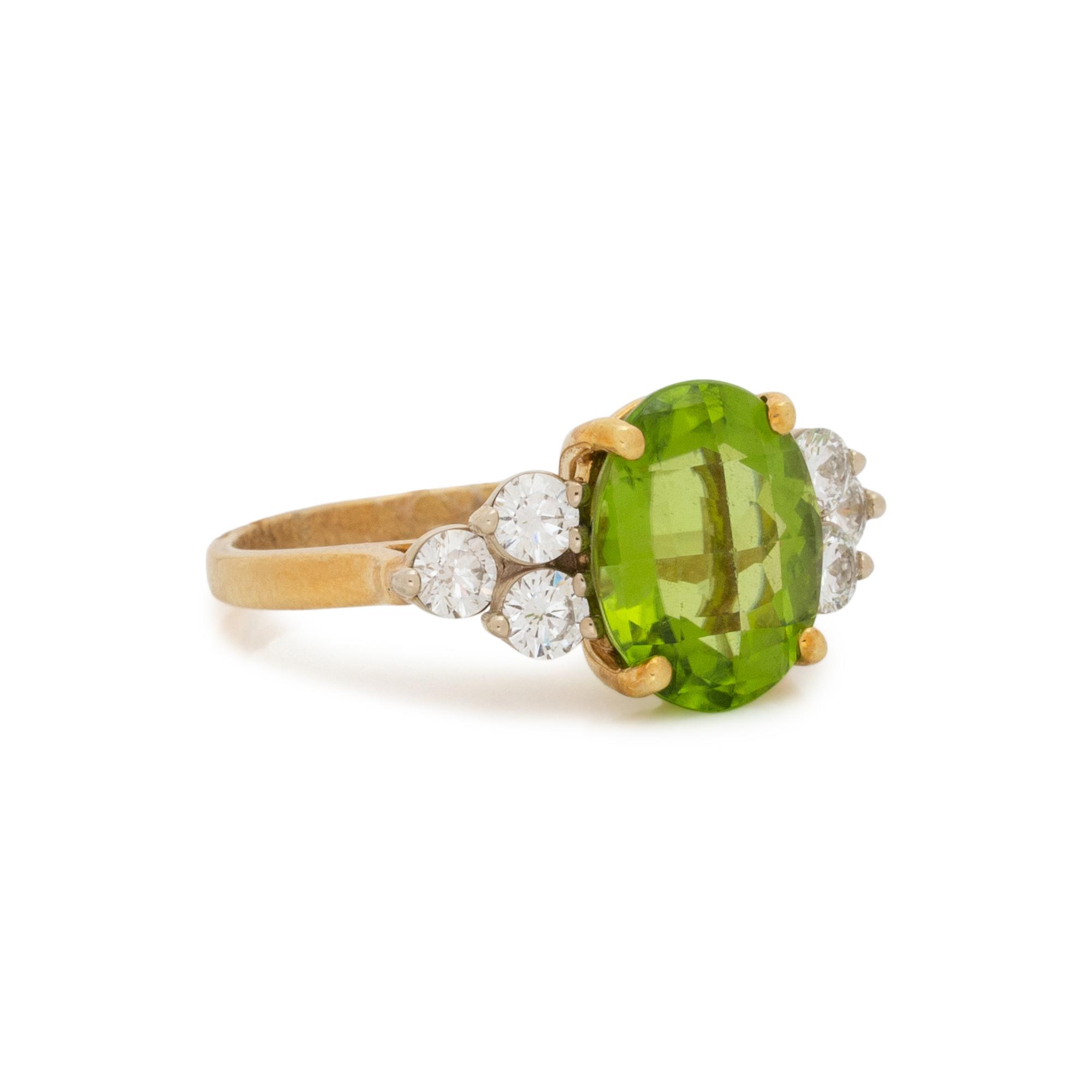 YELLOW GOLD, PERIDOT, AND DIAMOND RING