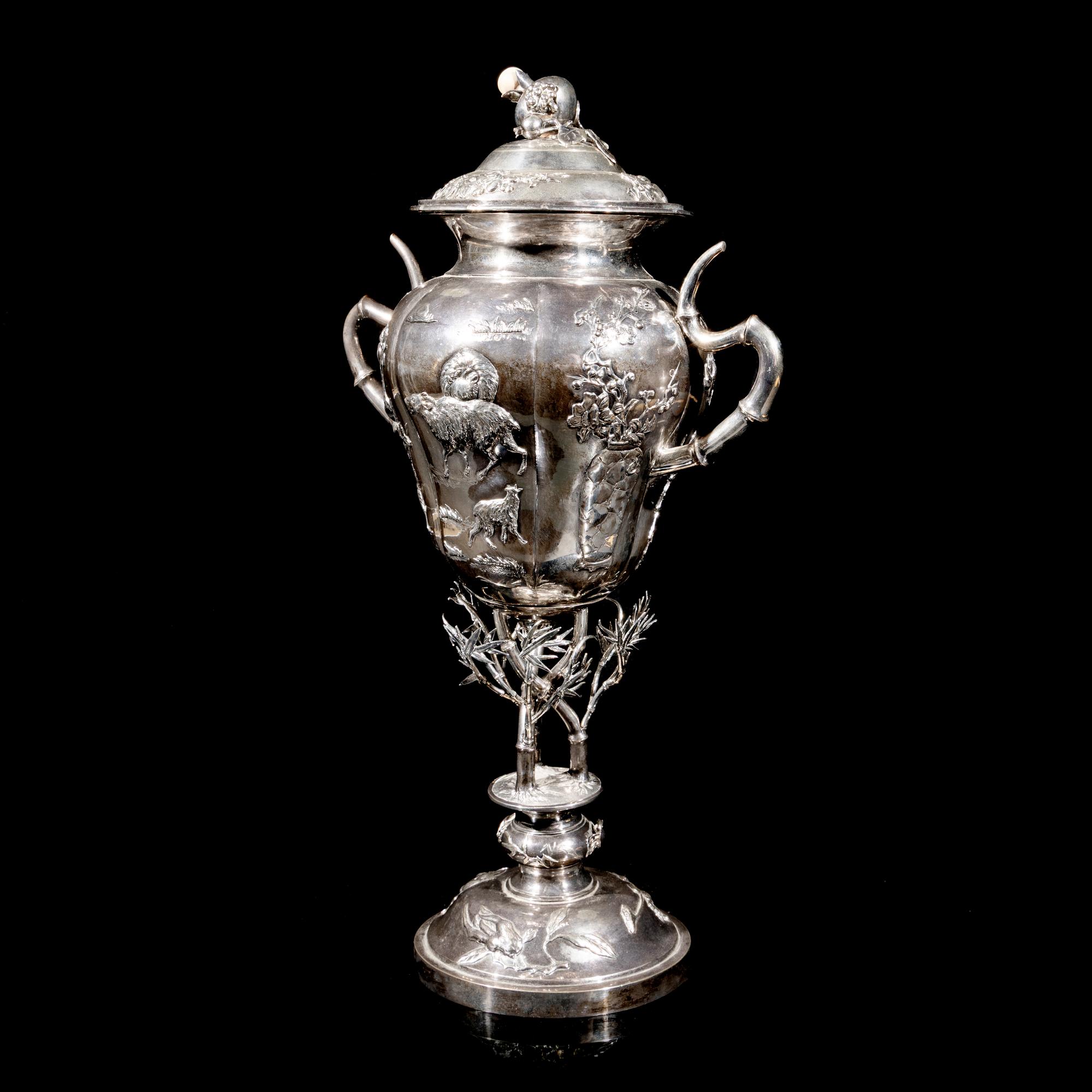 A Chinese Export Silver Cup and Cover, Early 20th Century 晚清-民國 外銷歲寒三友銀杯