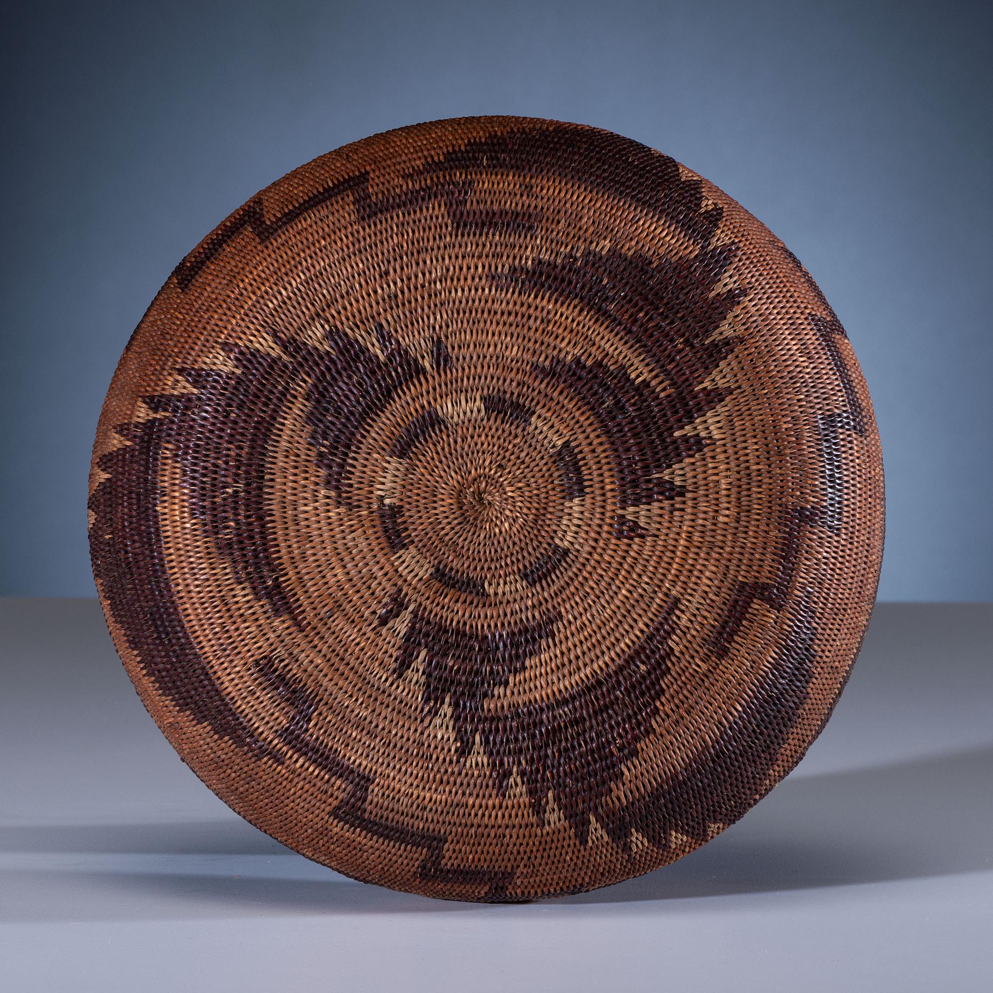 Pomo Gift Basket, with Shell Beads