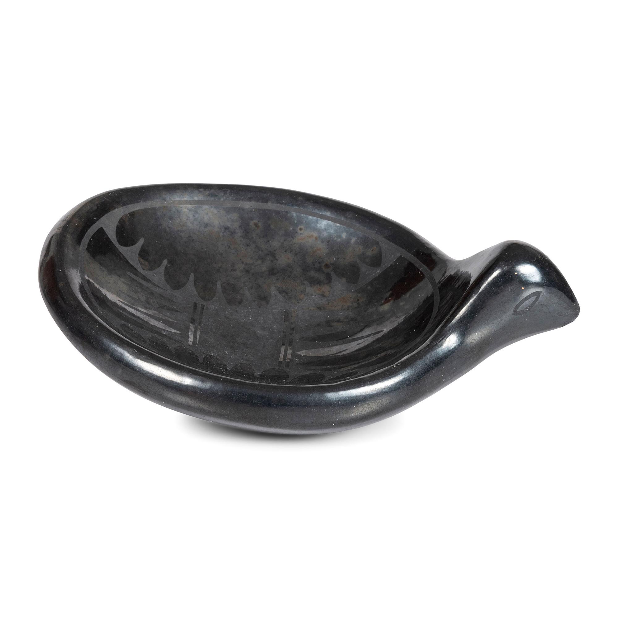 Blackware Pottery Dish, Avian Form