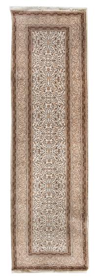 A Tabriz Wool Runner — SECOND HALF 20TH CENTURY