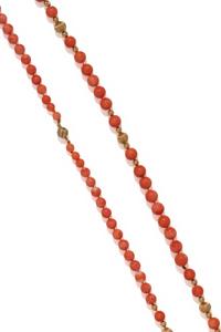 CORAL AND YELLOW GOLD BEAD NECKLACE