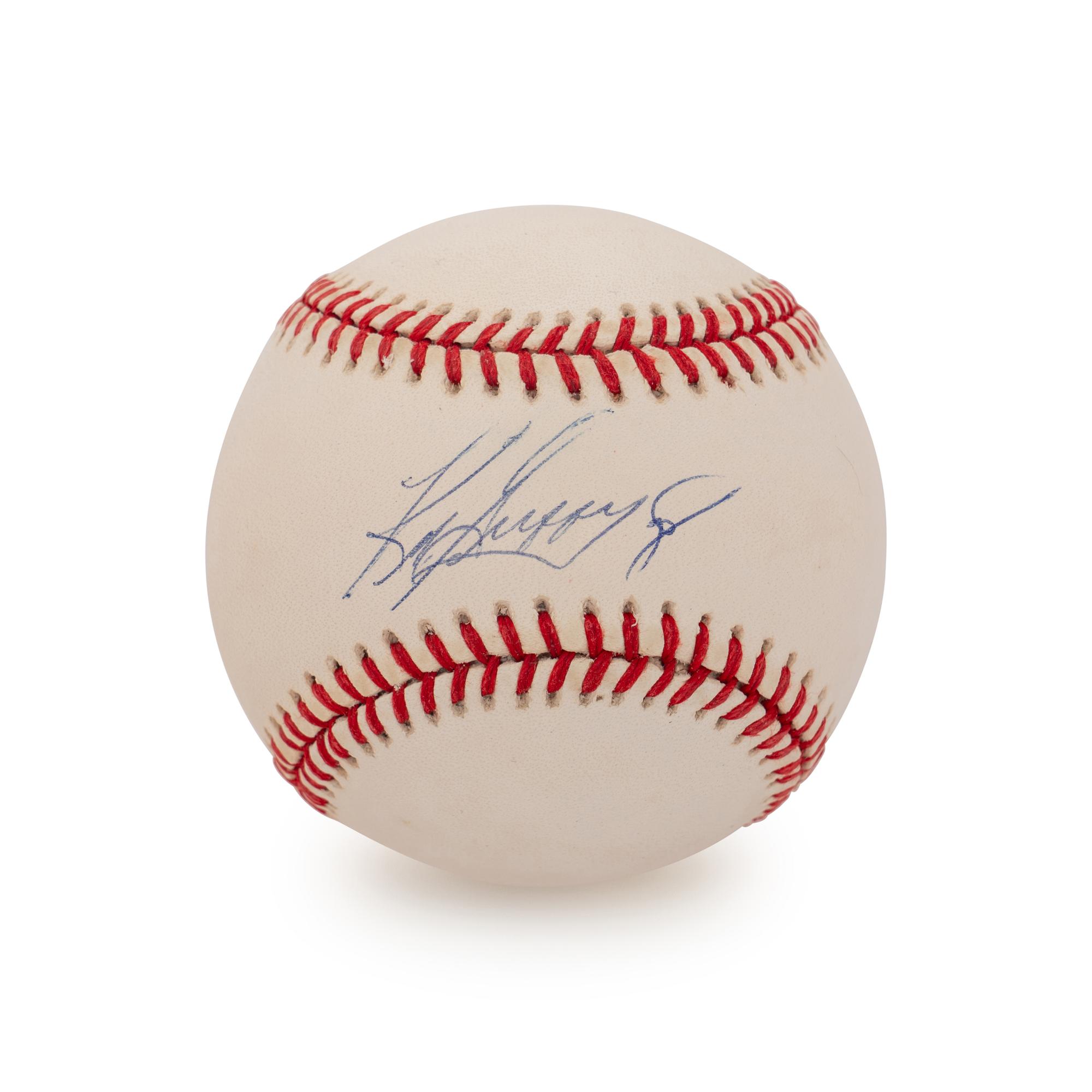 A Ken Griffey Jr. Single Signed Autograph Baseball (Beckett Authentication Services)