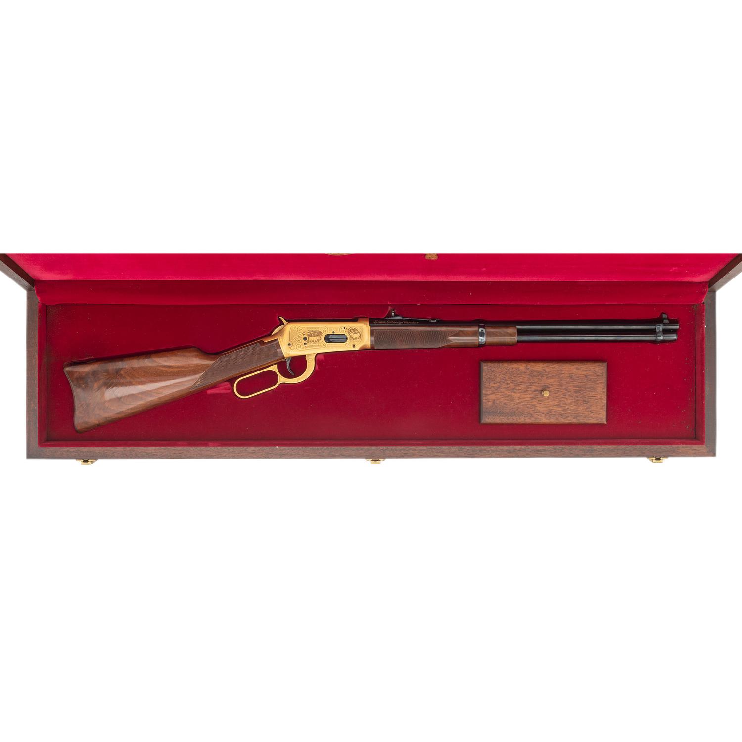 *Winchester Peter & Patty Murray Commemorative Rifle in Presentation Case