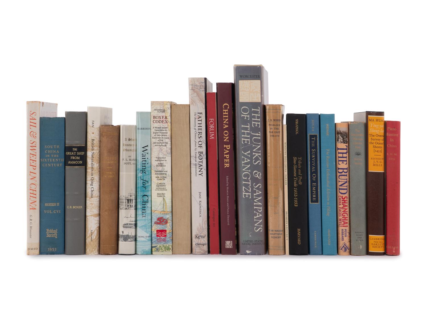 [CHINA–FOREIGN TRADE, CULTURE EXCHANGE & TRAVEL BOOKS] A Group of Forty-Three Works on China's Foreign Trade, Cultural Exchange, and Travel 中國對外貿易、文化交流及旅行書籍一組四十三冊