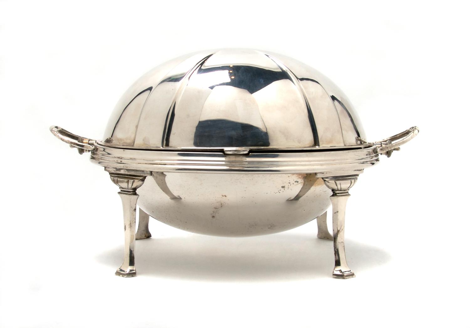 An English Silverplate Covered Serving Dish, Frank Cobb & Co., Width over handles 14 1/2 inches.