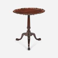 A George III Mahogany Tilt-Top Tea Table with Shaped and Moulded Edge Late 18th century