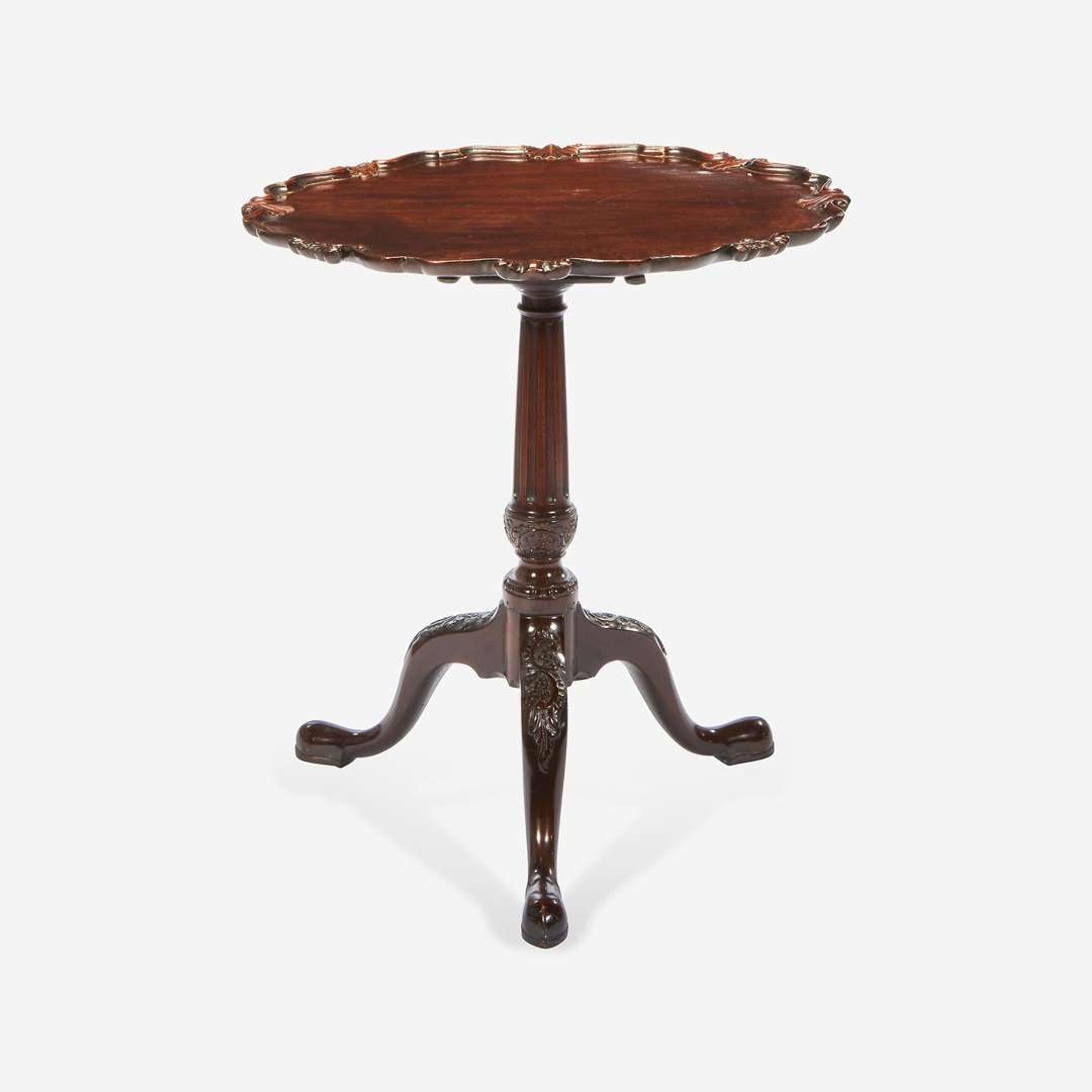 A George III Mahogany Tilt-Top Tea Table with Shaped and Moulded Edge Late 18th century