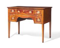 A Federal Inlaid and Cross-Banded Mahogany Dressing Table