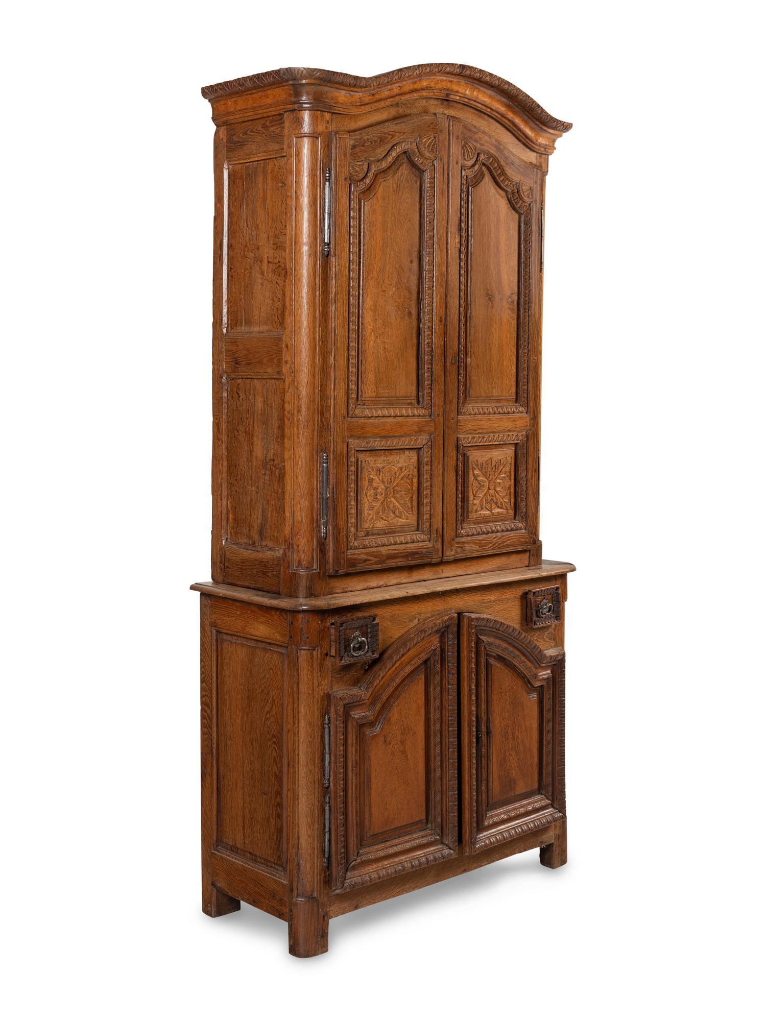 A North European Oak Cabinet à Deux Corps