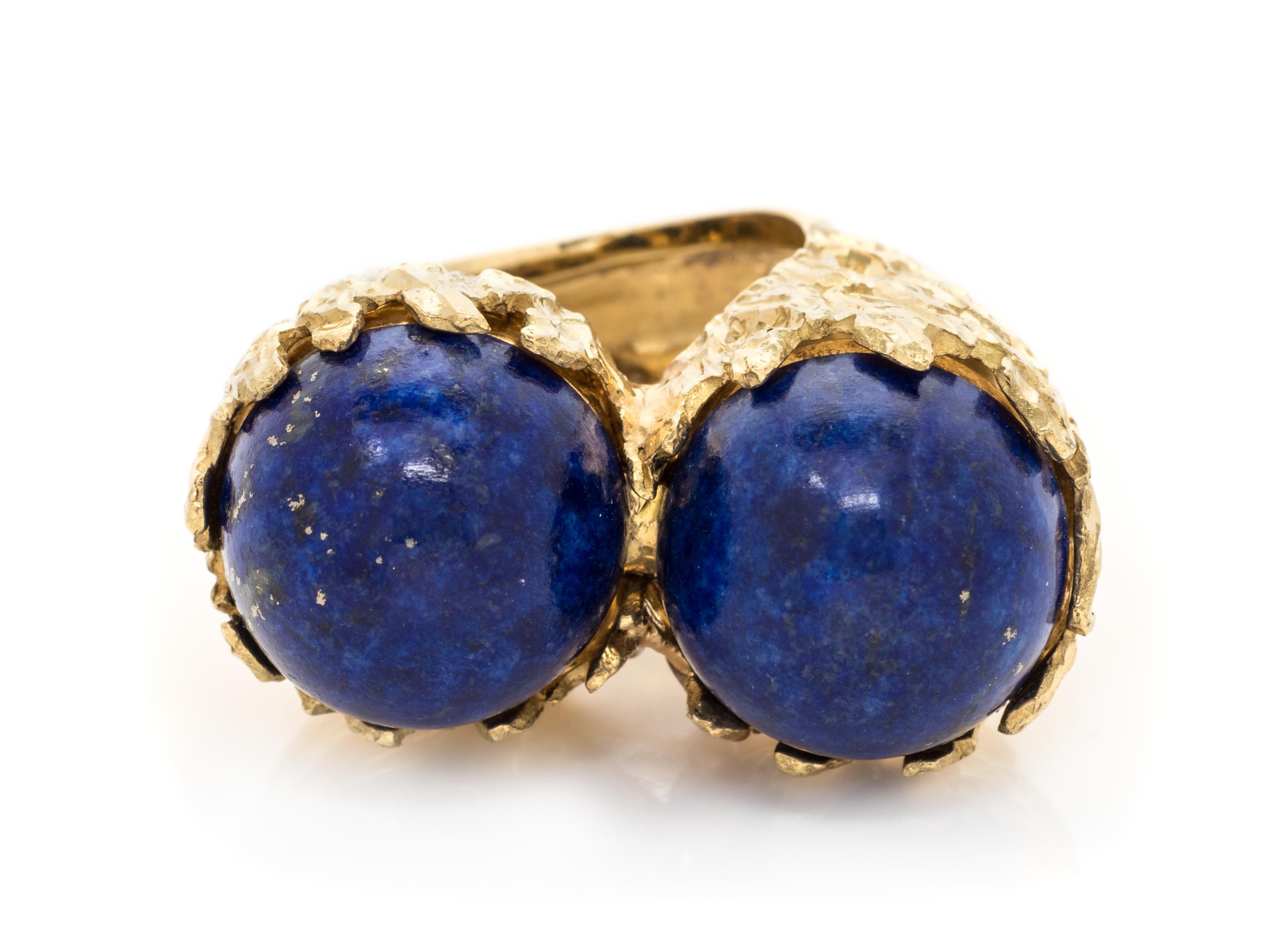 An 18 Karat Yellow Gold and Lapis Lazuli Twin Ring, 17.50 dwts.