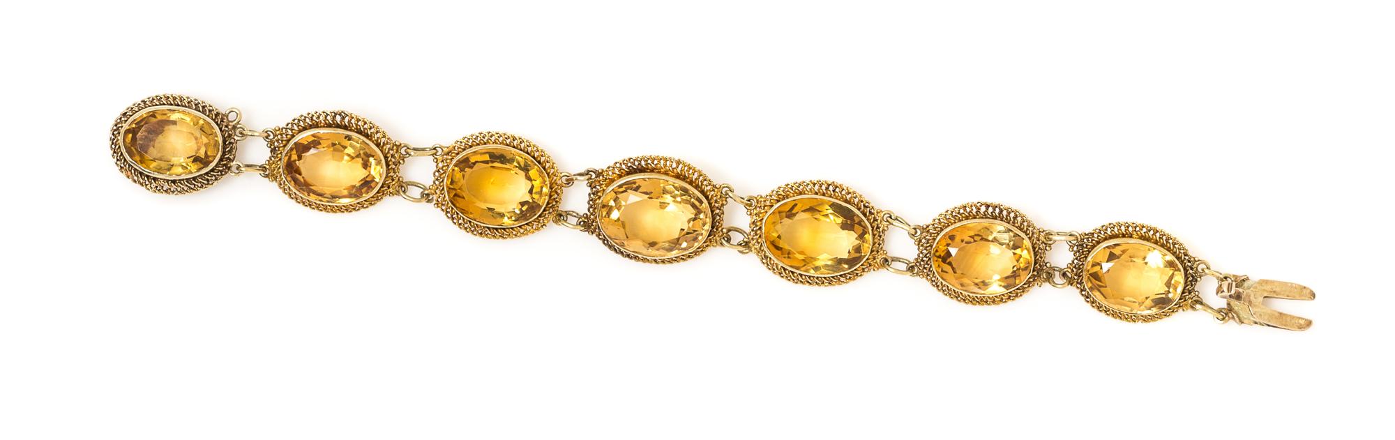A Victorian Yellow Gold and Citrine Bracelet, 19.30 dwts.