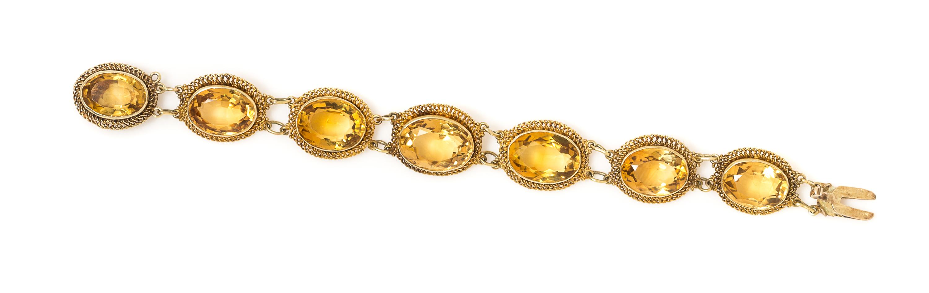 A Victorian Yellow Gold and Citrine Bracelet, 19.30 dwts.