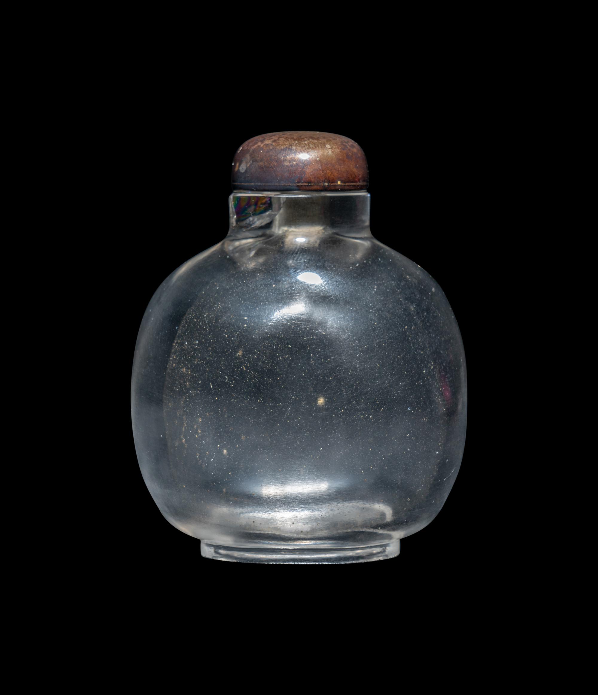 A Large and Fine Chinese Rock Crystal Snuff Bottle