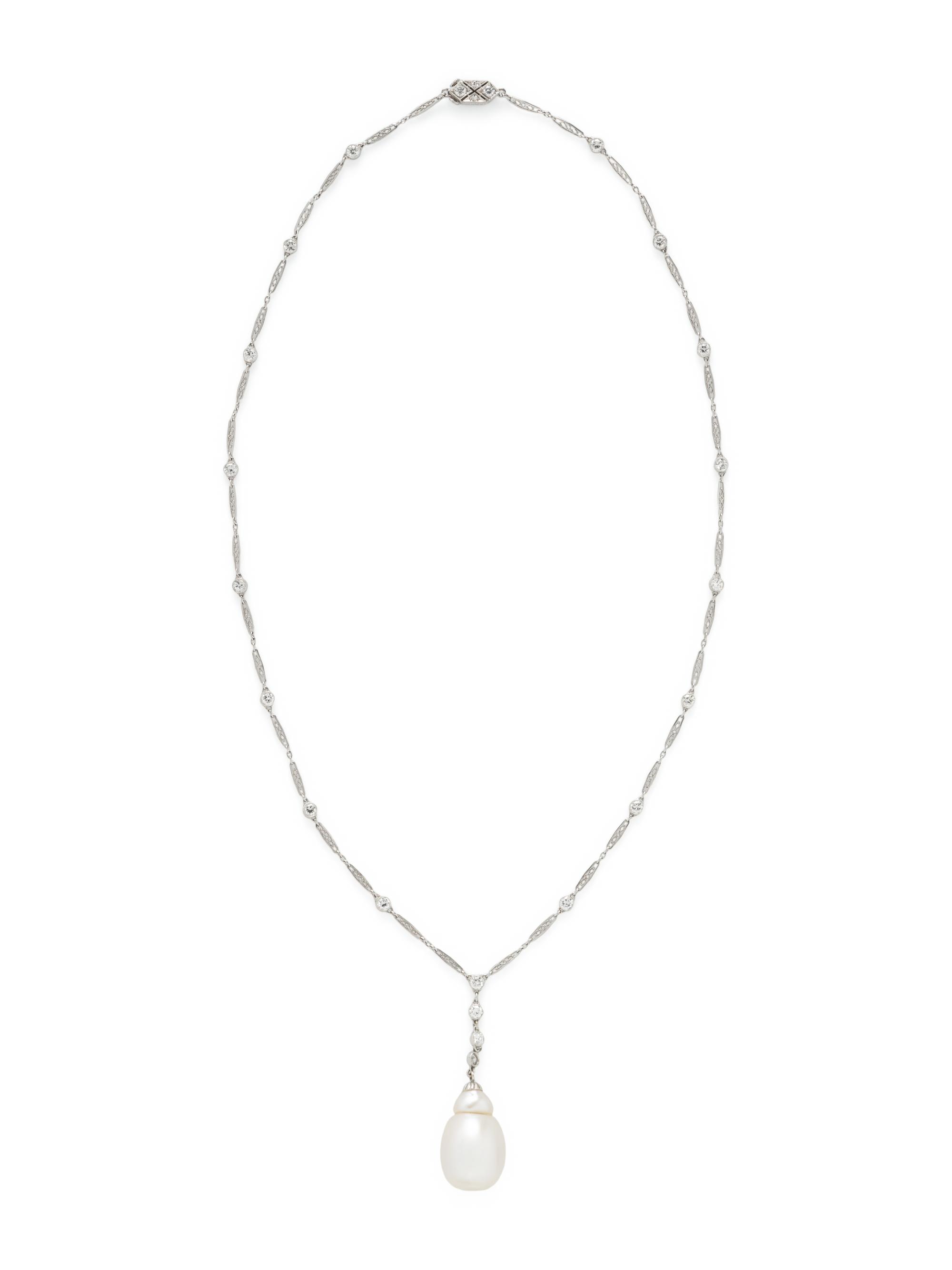 EDWARDIAN, PLATINUM, DIAMOND, AND SOUTH SEA CULTURED PEARL NECKLACE