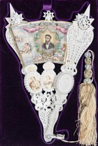 [LINCOLN MOURNING]. A unique Lincoln mourning fan produced for display at the 1867 Paris Exposition. Habana/Paris: Designed by August E. A. Luce for Bartolomé Crespo De Borbon, 1866.