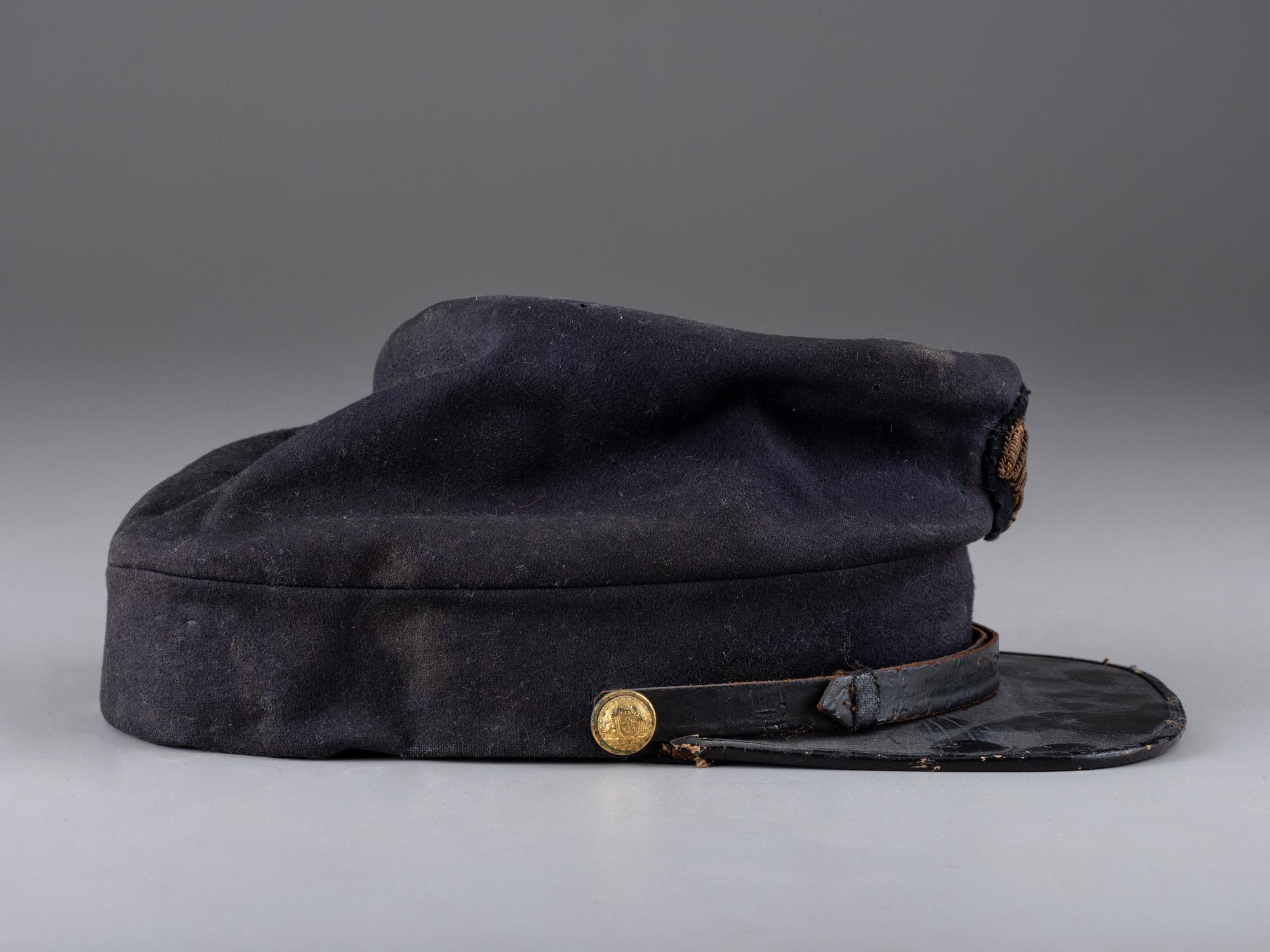 [CIVIL WAR]. 4th Rhode Island Infantry kepi identified to Captain Martin Page Buffum, POW at Petersburg. [ With :] ALLEN, George H. Forty-Six Months with the Fourth R.I. Volunteers.