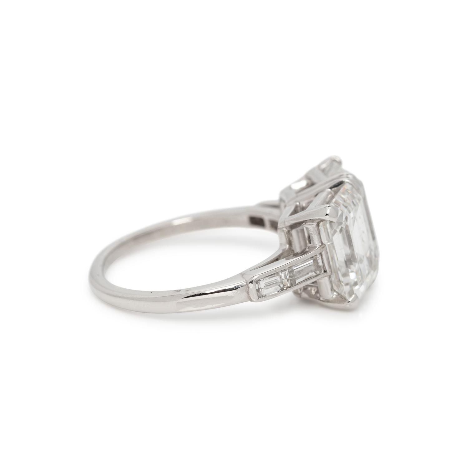 HARRY WINSTON, DIAMOND RING