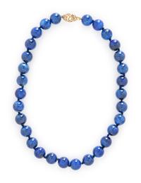 COLLECTION OF YELLOW GOLD AND LAPIS LAZULI JEWELRY
