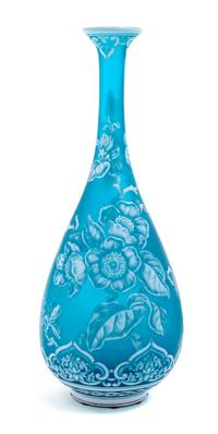 Stevens & Williams, LATE 19TH CENTURY, a cameo glass vase, of bottle form with floral decoration and arabesque borders