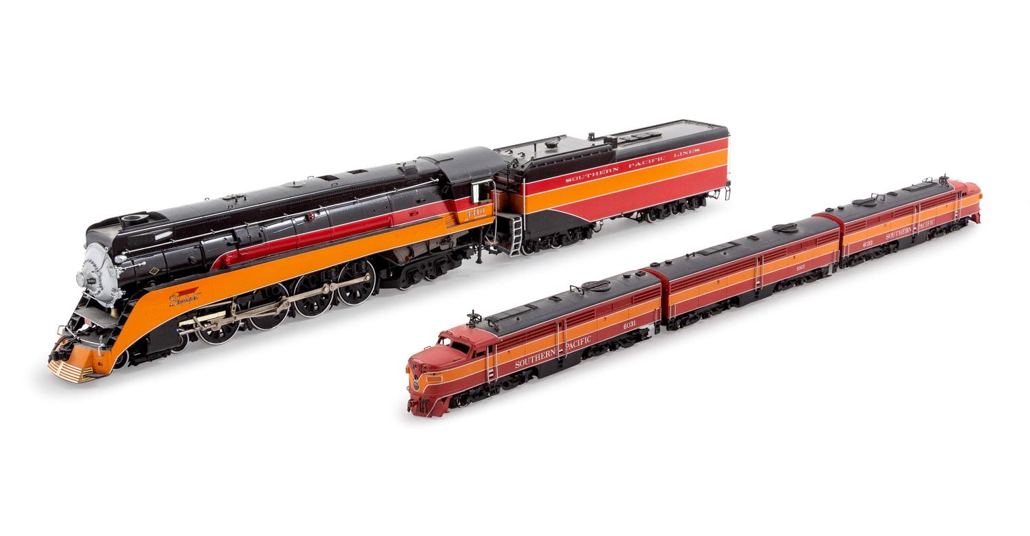 A Samhongsa Polychrome HO-Gauge Southern Pacific: Daylight Express 4-8-4 Locomotive and Extended Tender