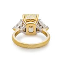 FANCY YELLOW DIAMOND RING