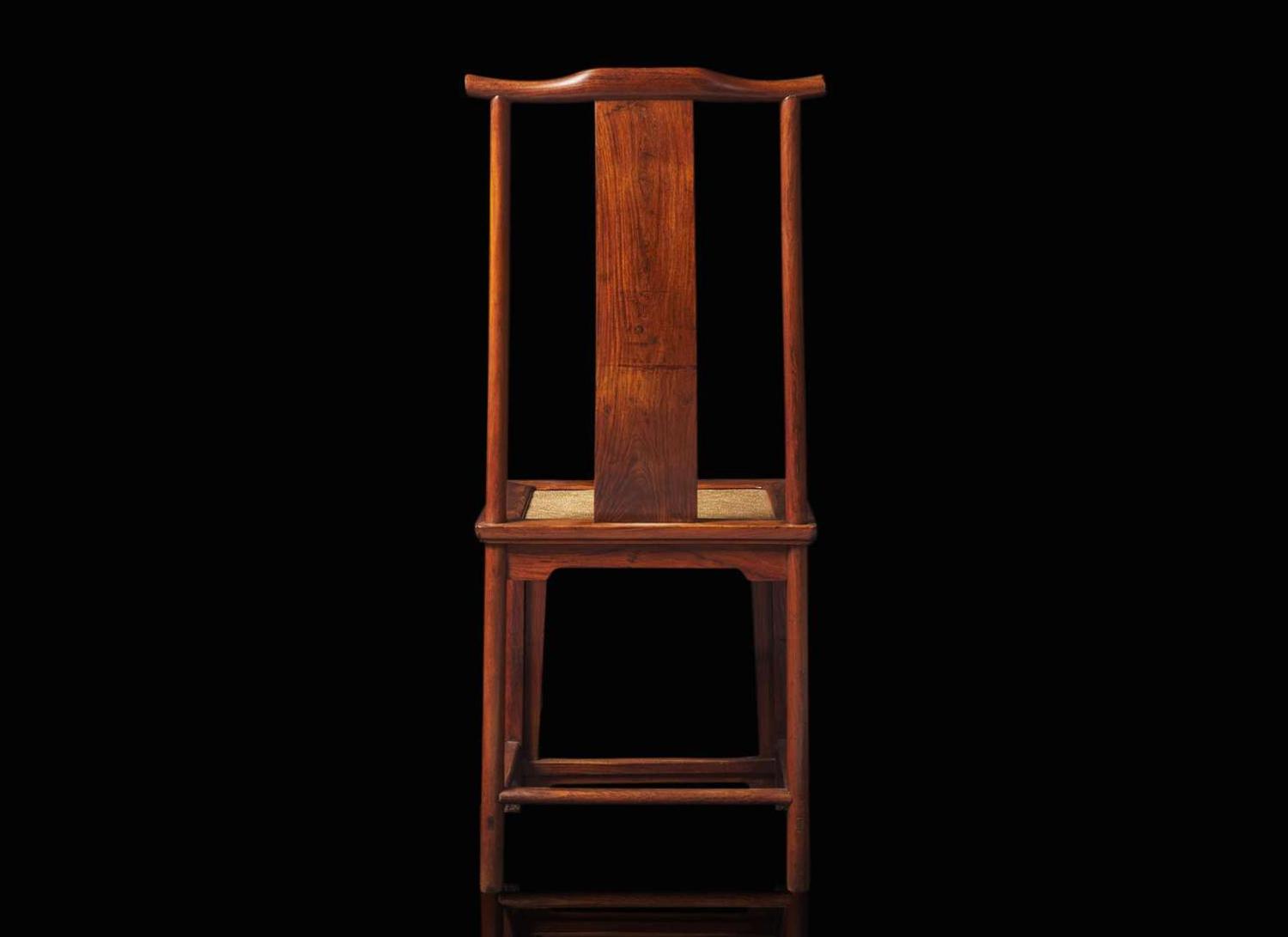 A Chinese huanghuali "Official's Hat" side chair, Guanmaoyi, 17th/18th century 黃花梨官帽椅一件 十七或十八世紀