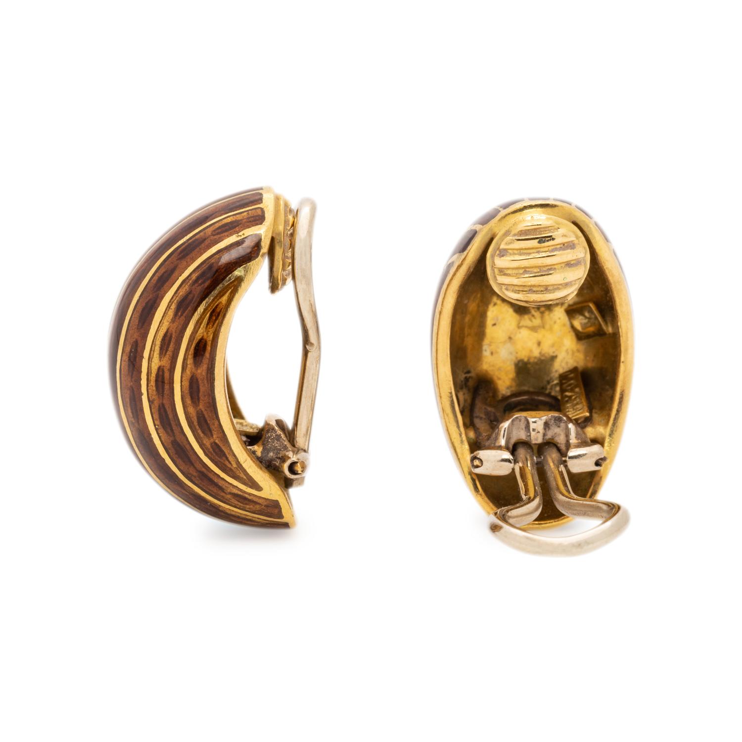 YELLOW GOLD AND ENAMEL EARCLIPS