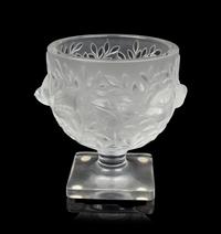 A Lalique Elisabeth Vase, Anemone Ornament and Four Floral Ornaments